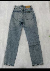 AND mom jeans
