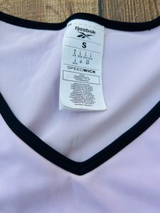 Crop Top Reebok