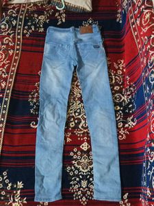 Light Wash Denim Jeans