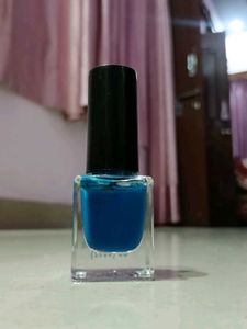 Vibrant Blue Nail Polish