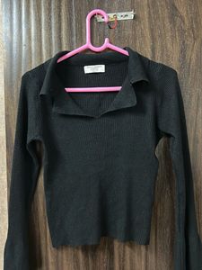 Chic Black Ribbed Bell Sleeve Top