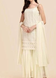 Elegant White Kurta Set with Dupatta