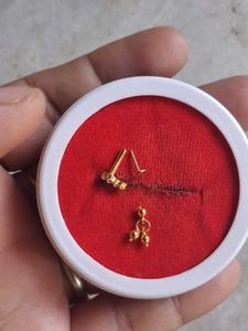 Elegant Gold Nose Pin