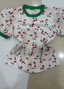 Cute Cherry Print Puff Sleeve Top
