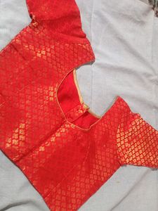 Red And Golden Wonderful Banarsi Blouse 😍✨