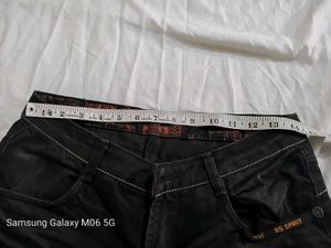 Stylish Black Denim Jeans