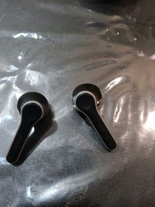 Wireless Earbuds Working