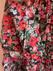 Zara - Floral Smocked Blouse