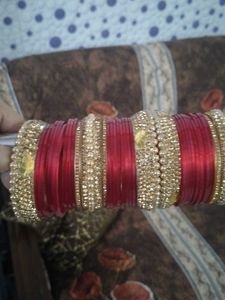 Red &amp; Gold Bangles Set