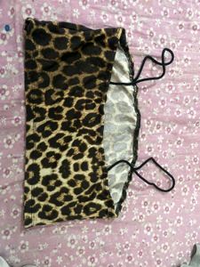 SHEIN Leopard Print Crop Top