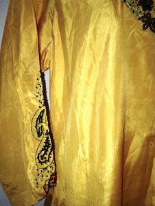 New Arractive Gold Yellow Set