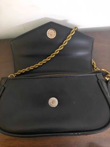 Chic Black Crossbody Bag with Gold Chain