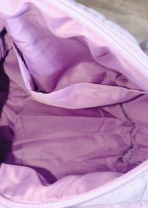 🆕Cute Padded Lavender Handbag