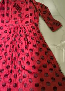 Saleeee A Women Top🩷 Good Fabri