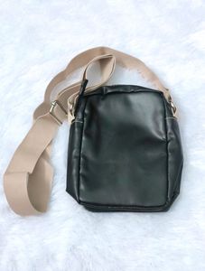 Unisex Cross Body Shoulder Bag