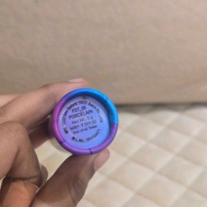 MyGlamm POSE HD Foundation