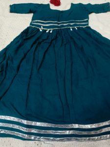 Elegant Teal &amp; White Kurta Set