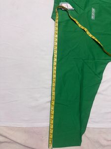 Green V-Neck Long Sleeve Top