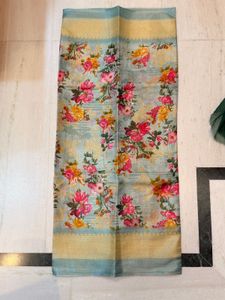 brand new Beautiful Floral Saree with blouse pcs