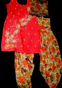 sleeveless salwar set with duppata