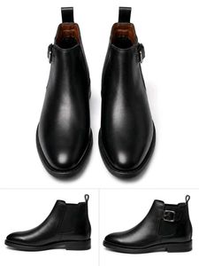 Classic Black Leather Chelsea Boots..pure.