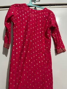 Elegant Pink Kurta with Gold Print