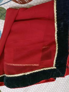 Two saree: Selling it at the lowest price.