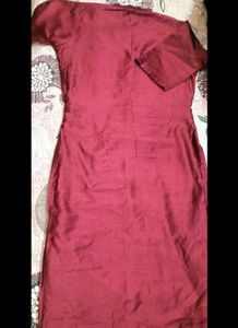 Embroidered Kurti Set