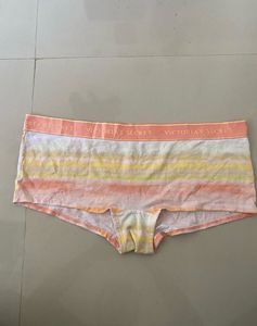 Victoria’s Secret sport bra
