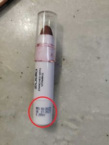 Eyeshadow, Lipstick and Eyeliner Combo set