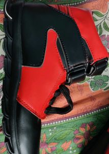 Stylish Red &amp; Black High-Top Sneakers
