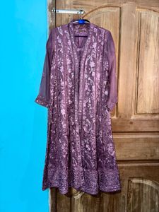 Premium Pakistani Elegant Embroidered Kurta Set