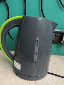 Grey Electric Kettle with Green Handle