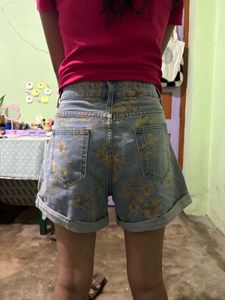 Floral Print Denim Shorts
