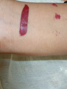 Lakme 9-5 Liquid Lipstick