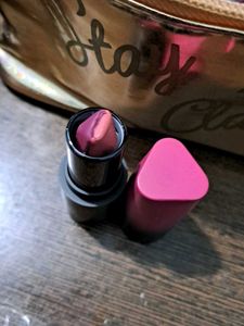 STAZE 9 TO 5 LOVE TRI-ANGLE 3IN 1 LIPSTICK
