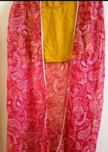 Haldi Women 3 Piece Set.