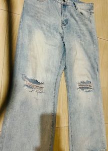 Light Wash Ripped Wide Leg Jeans