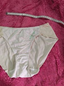Comfortable Women's Briefs