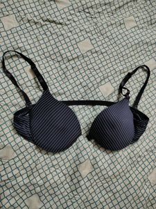 Chic Striped Front Open Backless Bra