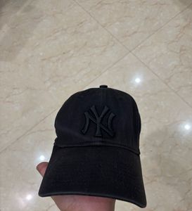 New Era NY Black Baseball Cap