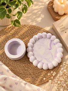 T light holder with bubble coaster