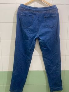 Blue Denim Jeans with Embellished Pockets