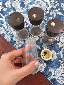 Set of 4 plastic Salt &amp; Pepper Shakers