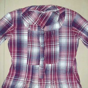 🤍 Chic Plaid Tunic Top