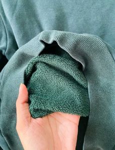 Oversized Green Graphic Sweatshirt