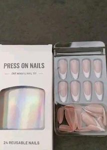 Press On Nails (24pcs)
