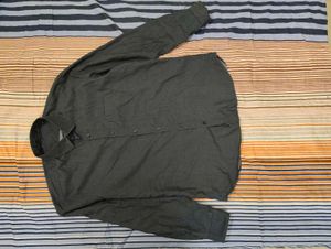 Men's Dark Grey Button-Up Shirt