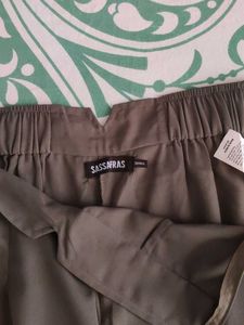 Elegant Wide Leg Trousers