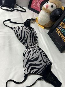 Stylish Zebra Print Bra